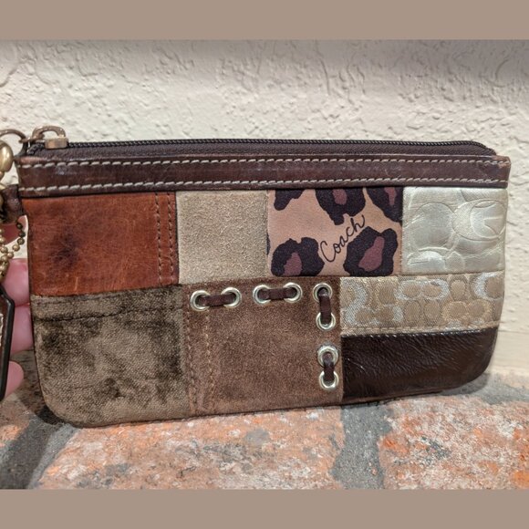 Vintage Coach Brown Suede Leopard Patchwork Wristlet 7"x4" - Picture 4 of 11